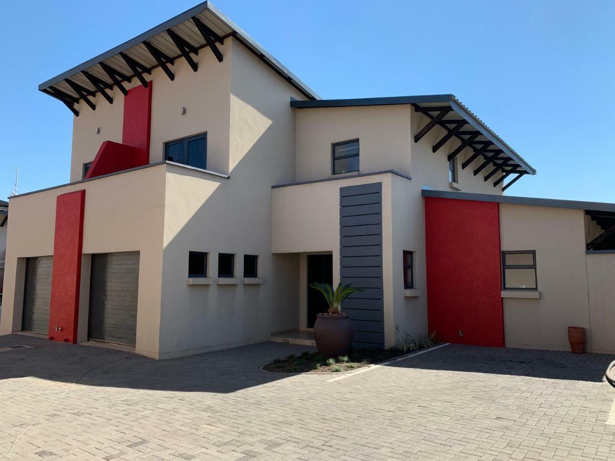 66 Dorp Street Apartment Polokwane Eksteriør bilde
