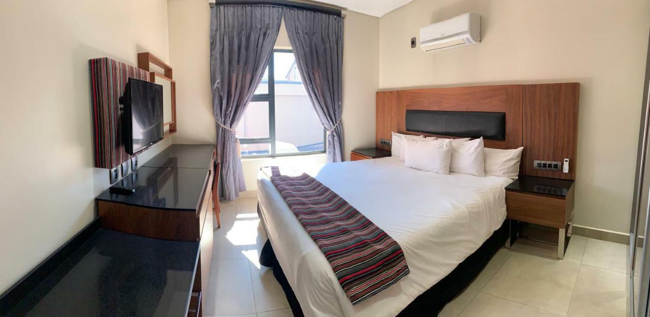 66 Dorp Street Apartment Polokwane Eksteriør bilde